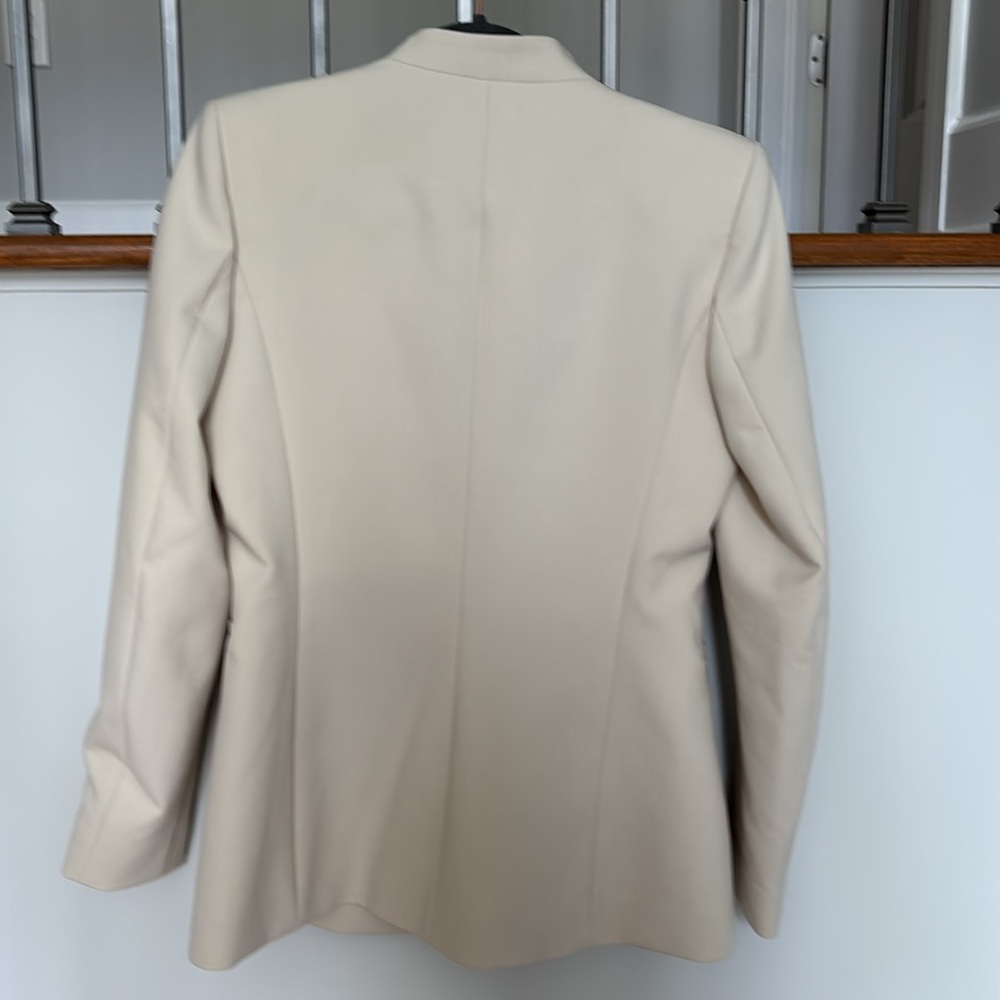 Zara cream colored fitted suit jacket NWT - Picture 3 of 5